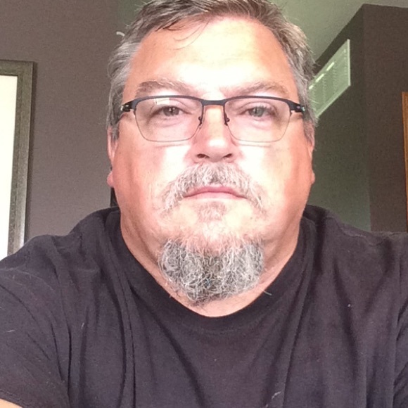 Meet your Posher, Ozzie - Picture 1 of 1